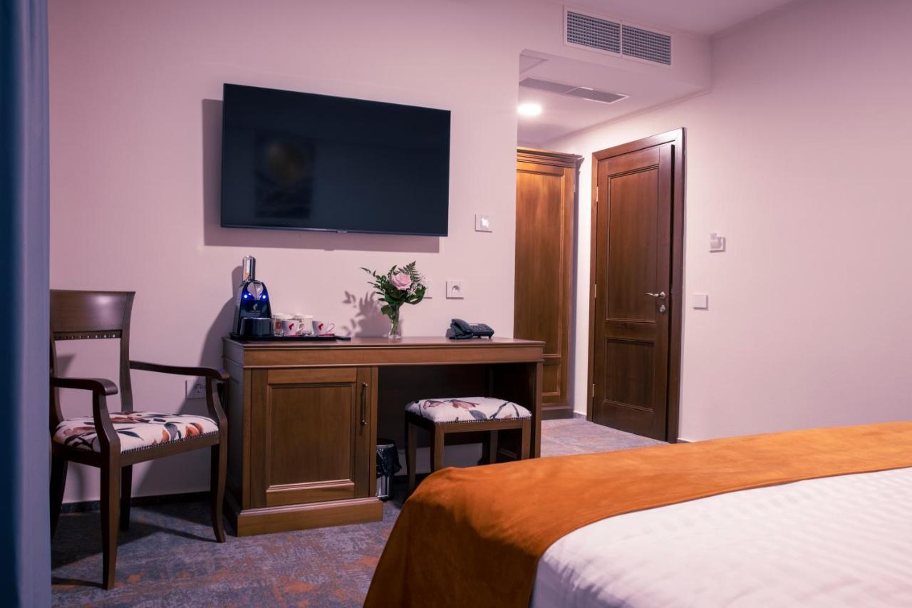Hotel Aura Unirii Alba Iulia Luaran gambar