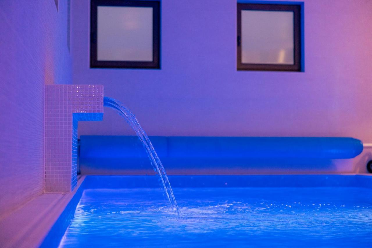 Hotel Aura Unirii Alba Iulia Luaran gambar