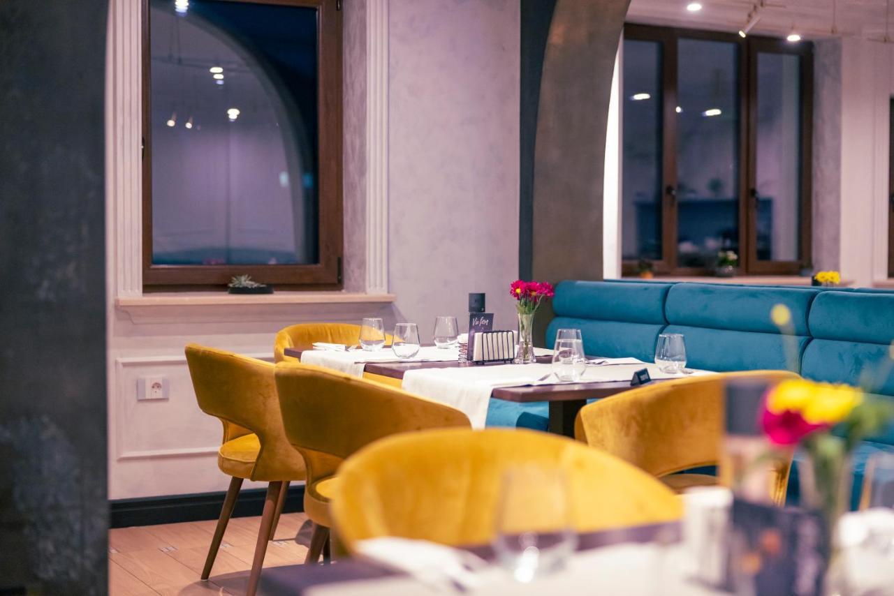 Hotel Aura Unirii Alba Iulia Luaran gambar